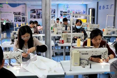 寧縣:群眾就近就業(yè)忙致富 產(chǎn)品遠(yuǎn)銷海外趕訂單