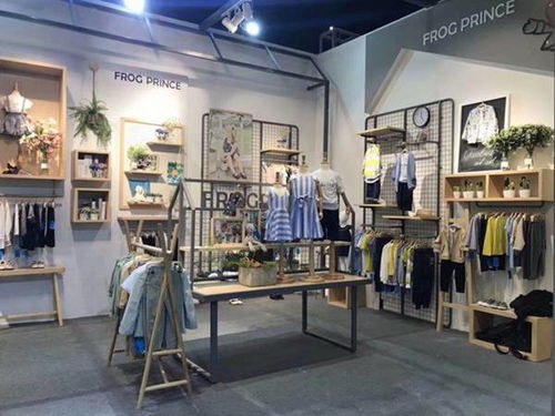 奇成 圖 服裝展示架廠家 服裝展示架