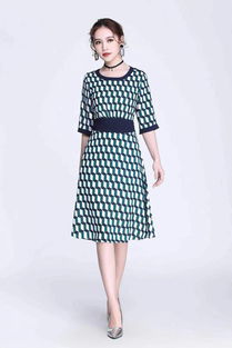 【武漢派大碼女裝卓林秀品牌折扣女裝批發尾貨庫存貨源】- 