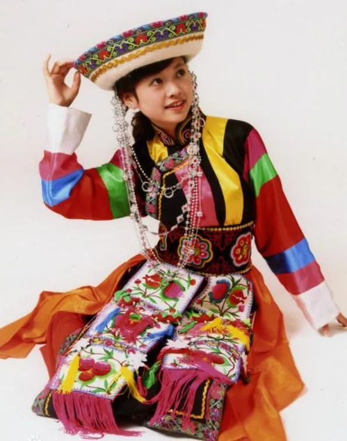 民族常識 56個民族服飾 土族服飾